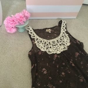 3/$15 Mudd Sheer Brown Top w/Floral Print